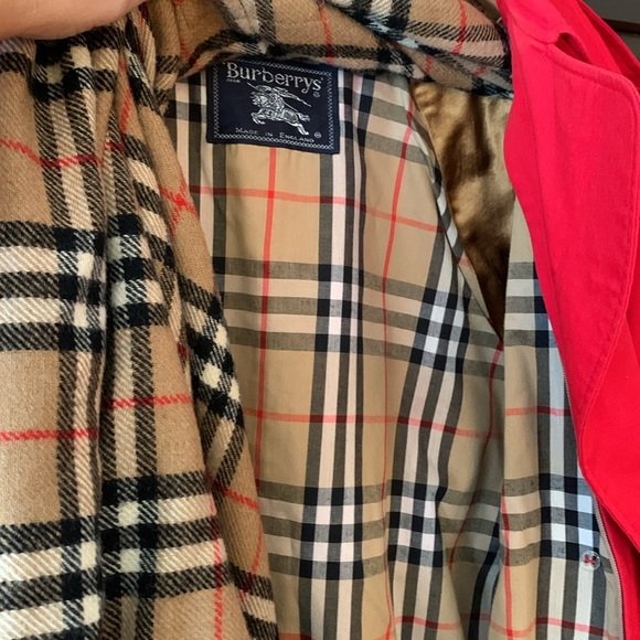 Burberrys Original Vintage Trench Coat Red SIZE 10 tall extra-long - Picture 11 of 13